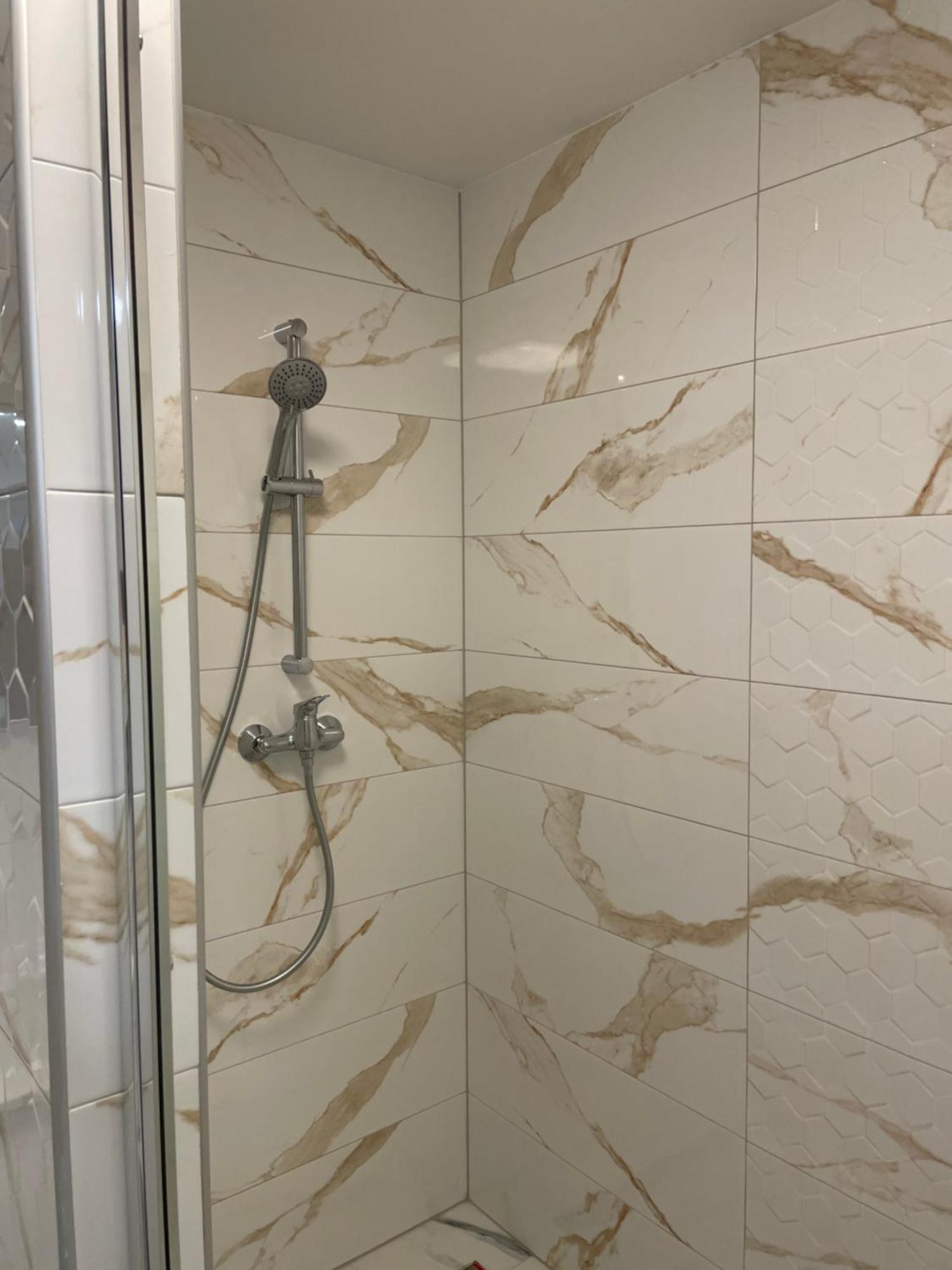 Apartmantt Cheb Esterno foto