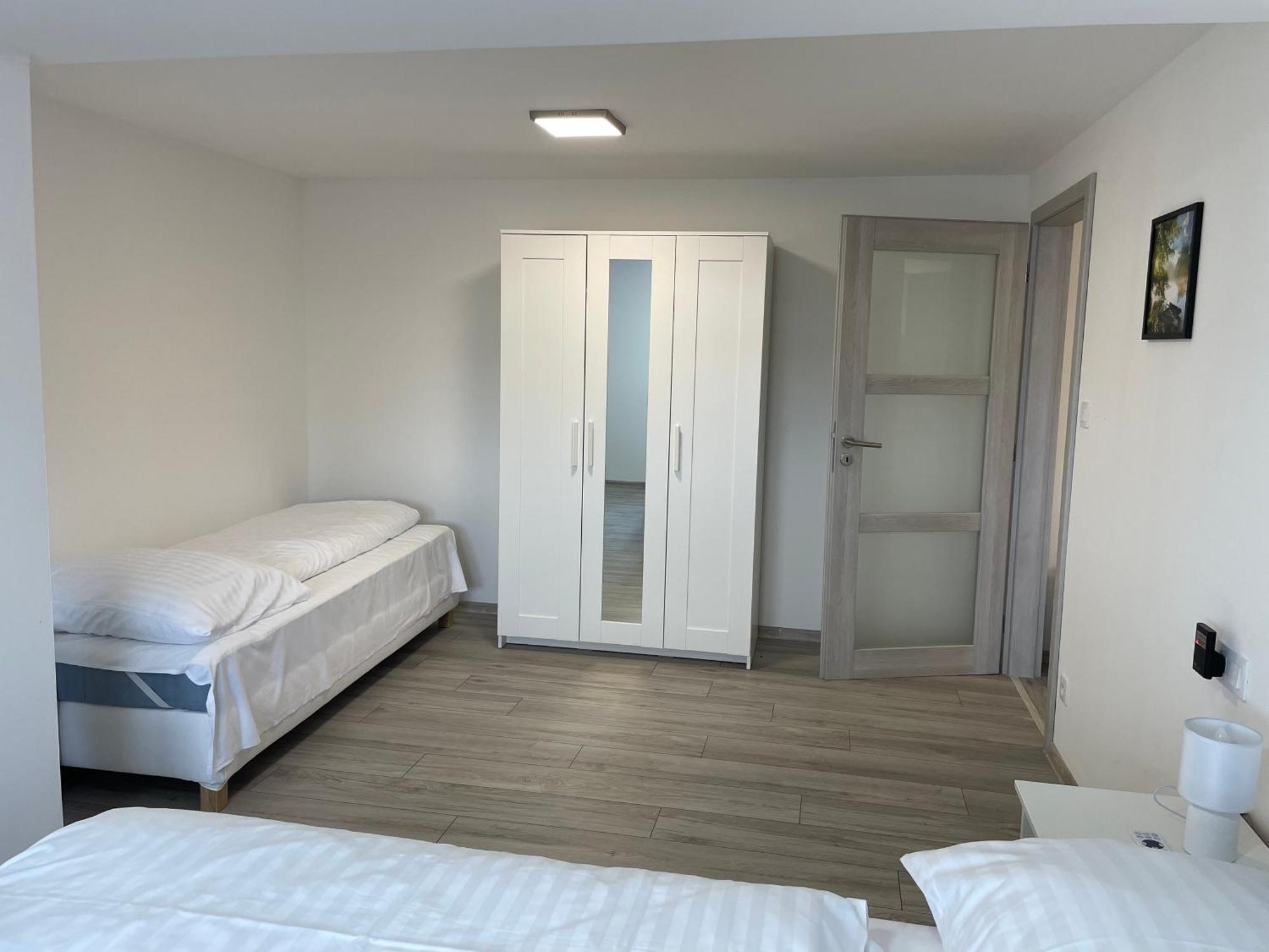Apartmantt Cheb Esterno foto